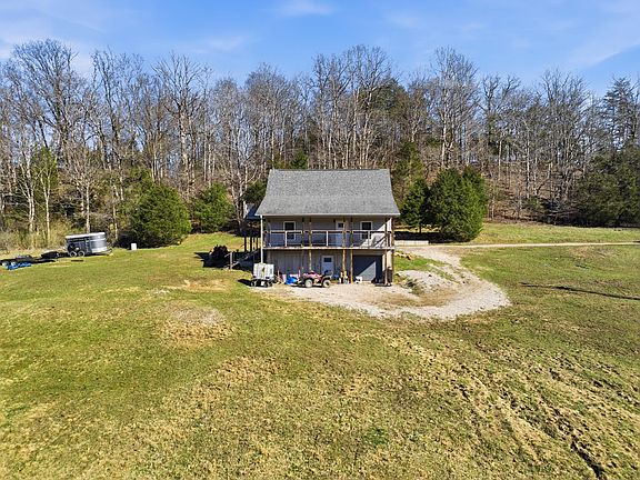 3rd image of 9098 Winchester Rd