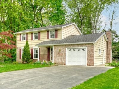 160 Courtly Cir, Rochester, NY, 14615