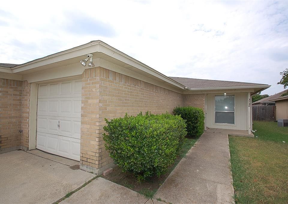 1st image of 3724 Hulen Park Cir