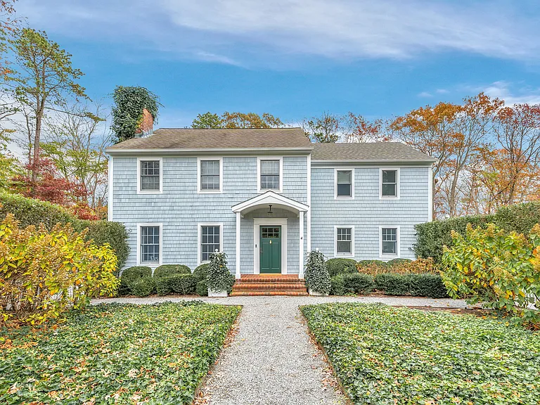 3 Lauras Ln — Photo 1