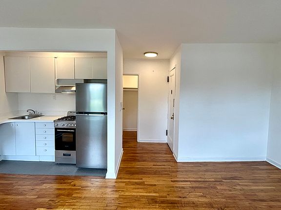 4th image of 21 W 129th St APT 5B