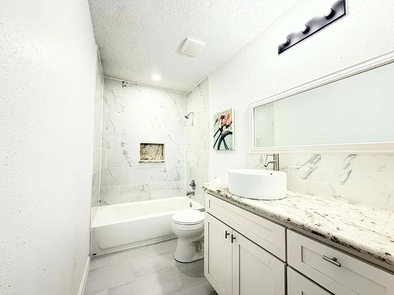 12034 Yearling Dr — Photo 2