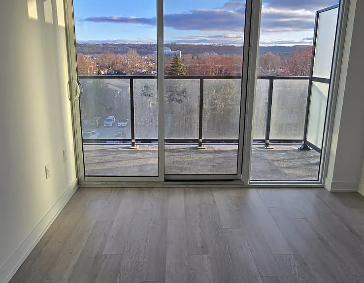 2782 Barton St E #401 — Photo 14