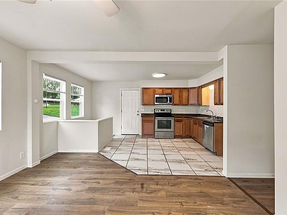 4th image of 5138 N Corrington Ave