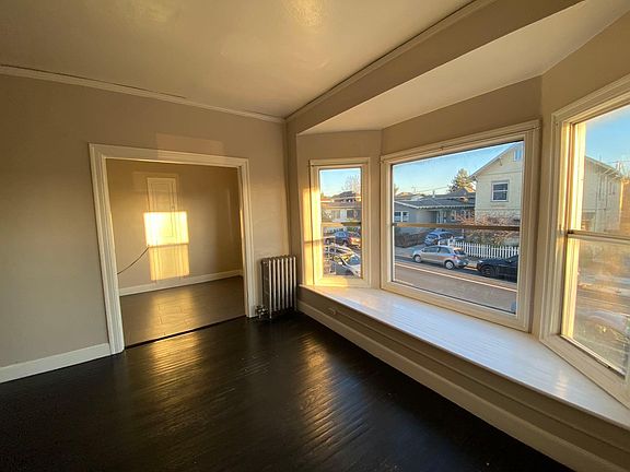 2nd image of 648 Alcatraz Ave APT 101