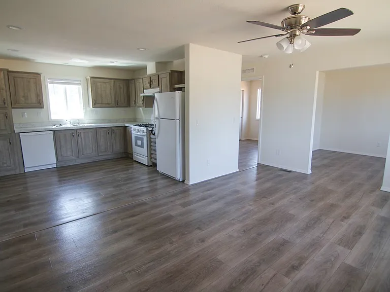 6167 Alamo Way — Photo 3