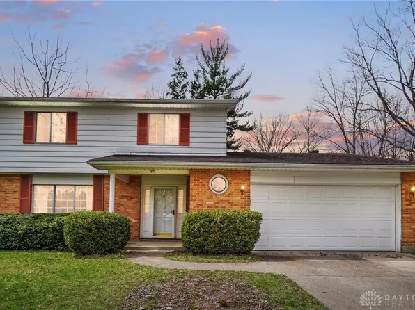 901 Twin Oaks Dr, Dayton, OH 45431