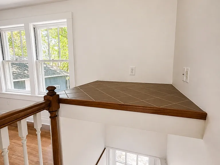 166 Kenan St — Photo 27