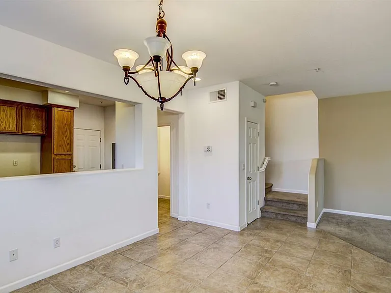 8464 Crystal Walk Cir — Photo 17
