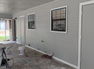 206 East Pl, White Settlement, TX 76108