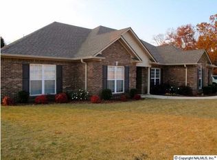 194 Henson Dr, Huntsville, AL 35811