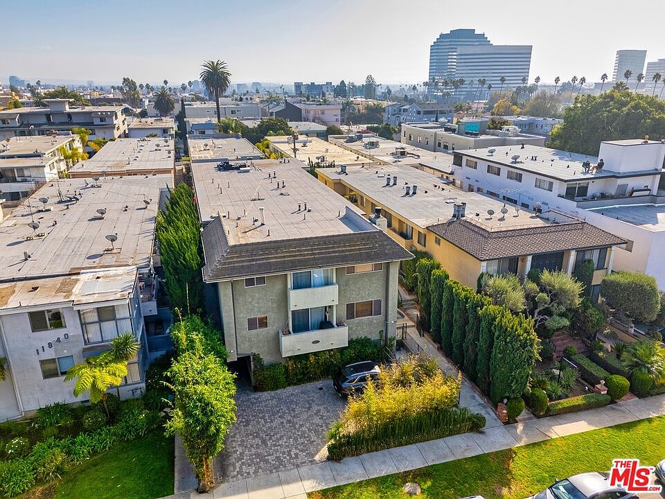 11946 Dorothy St, Los Angeles, CA 90049 | Zillow
