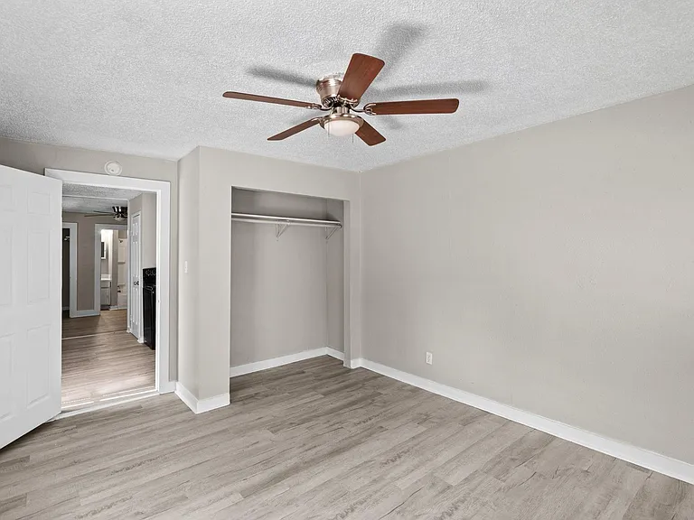 3116 Avenue L #8 — Photo 5