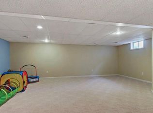 726 Maria Ave, Reading, PA 19608