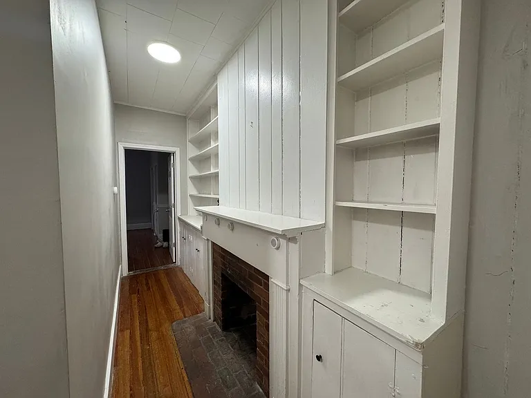 2417 Fairview Ave — Photo 14