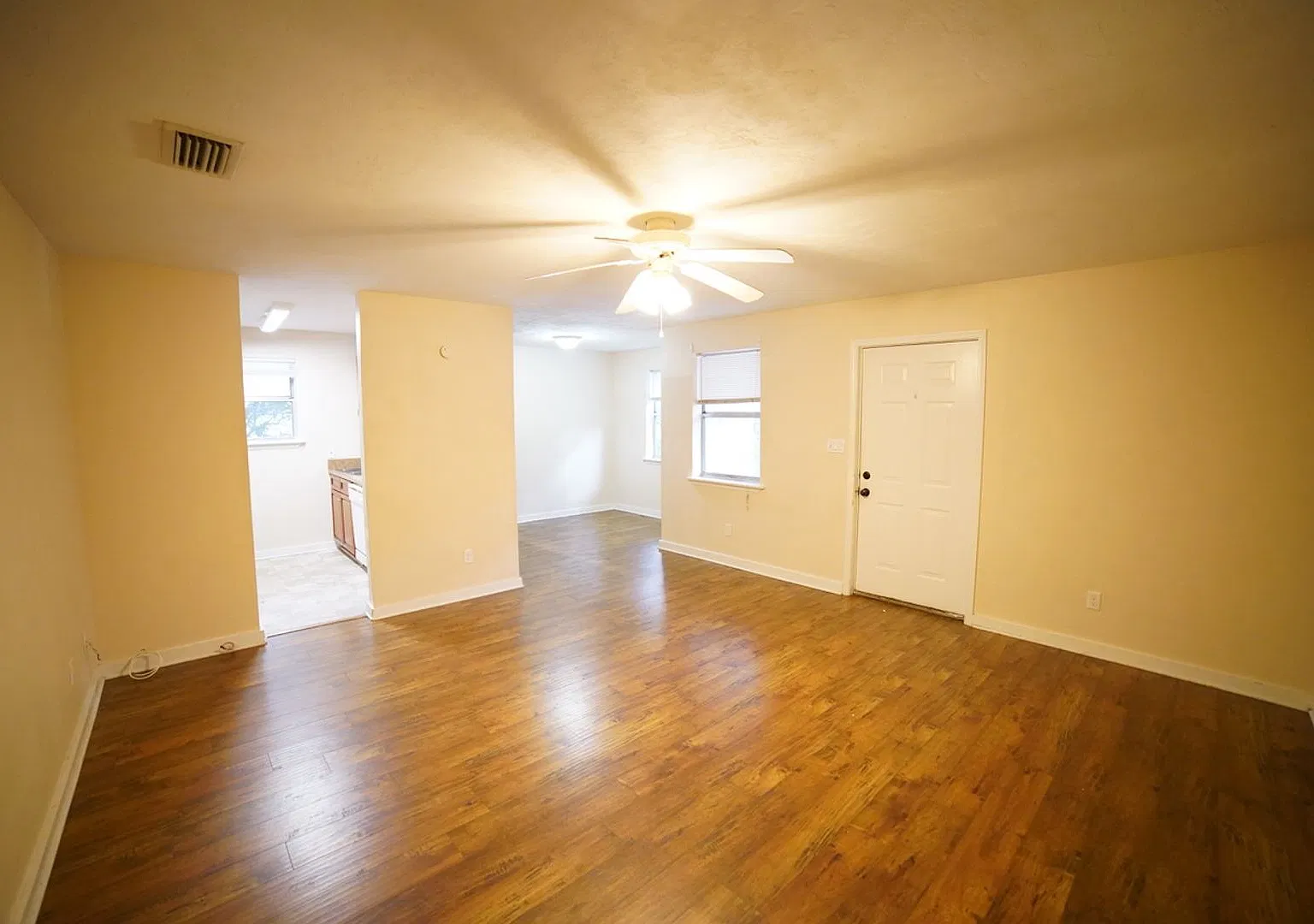 2308 Sylvan Court — Photo 4