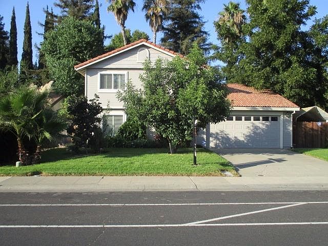 1st image of 2818 Azevedo Dr