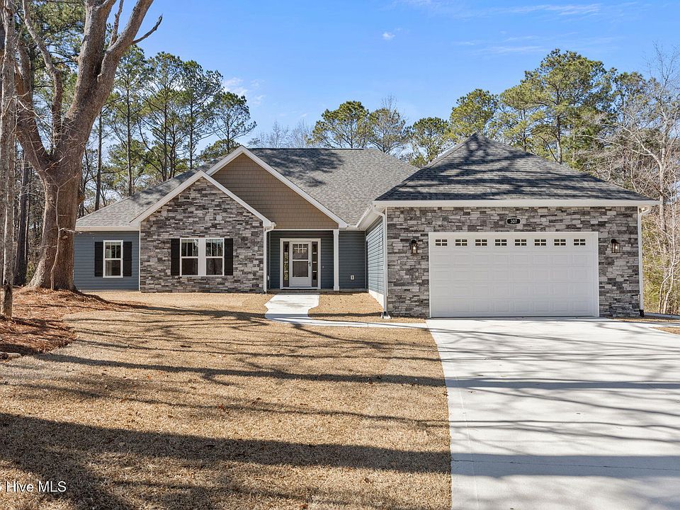 1st image of 209 Brittany Lane