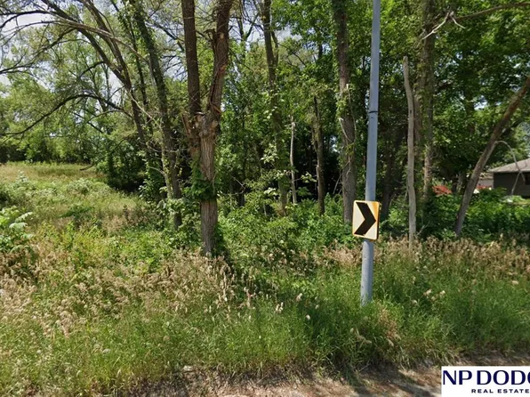 4215 Ellison Ave, Omaha, NE 68111