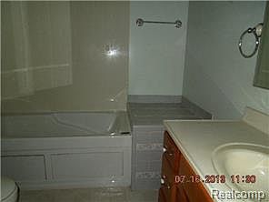 5th image of 28475 N Wesley Ave