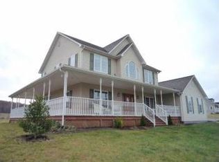 4828 Shelburne Rd, Radford, VA 24141