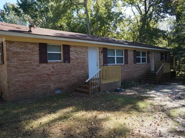 112 E McIver St, Zebulon, NC 27597