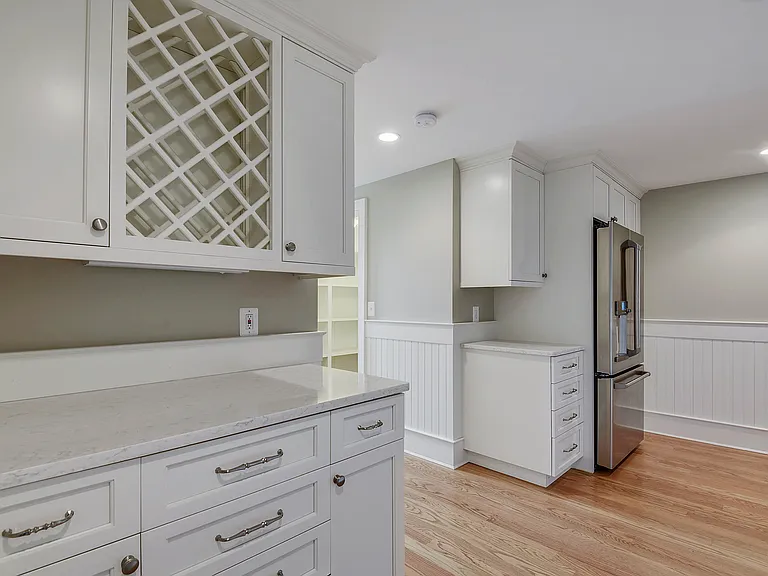 8703 Bradmoor Dr — Photo 8