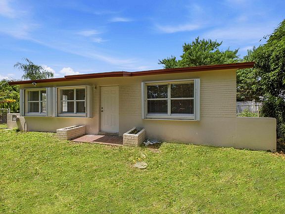 2nd image of 4628 SCHALL Road