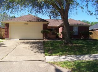 4902 Cloverfield Dr, Pearland, TX 77584