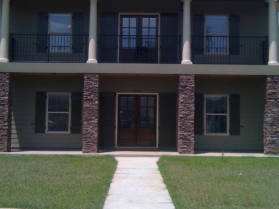 1st image of 514 13th St