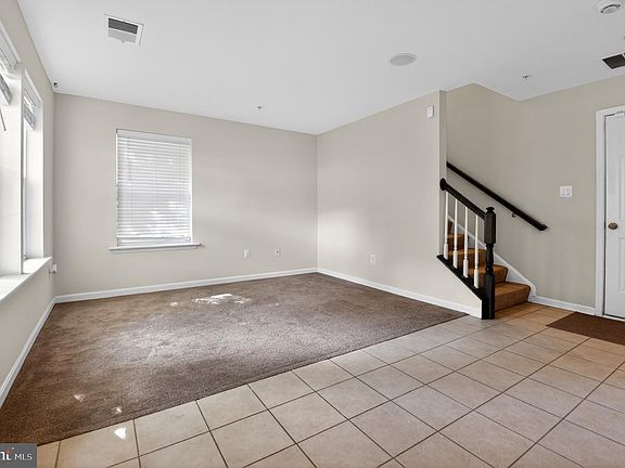 2nd image of 1725 Fernwood Dr
