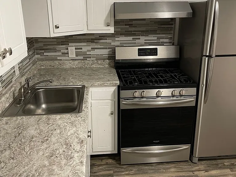 Upton St Apartments LLC — Photo 24