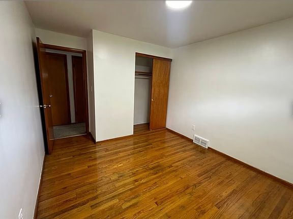 4th image of 4558 Effie Rd