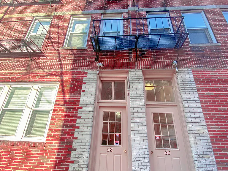 60 N Margin St — Photo 11
