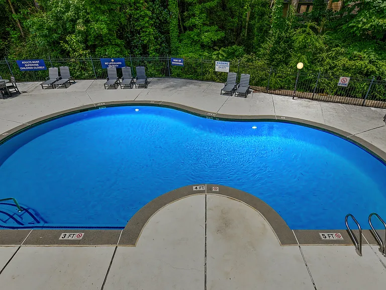 450 Waldan Cir — Photo 30