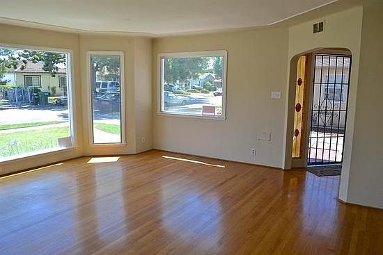 5th image of 751 N 16th St