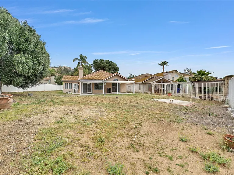 5741 El Palomino Dr — Photo 27