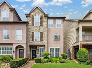 427 N Gate Stone, Houston, TX 77007