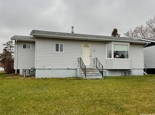 719 Donald St, Hudson Bay, SK S0E0Y0