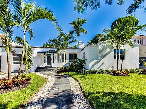 4th image of 5435 La Gorce Dr