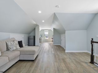 638 Clifton Ave FLOOR 2, Clifton, NJ 07011