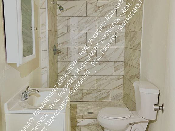 4th image of 85 E Thurman Ave APT 9