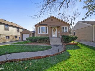 1118 Nichols Ln, Maywood, IL 60153