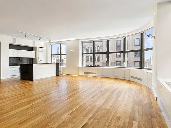 2nd image of 240 Park Ave S
