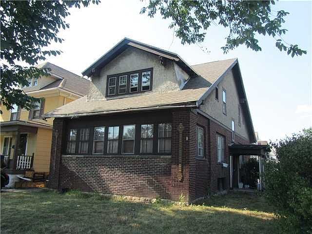 1st image of 1 Colton Dr