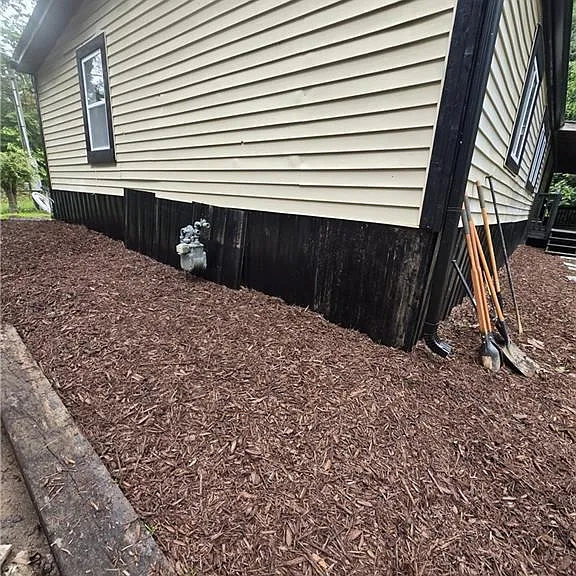 2480 Brand Dr — Photo 3