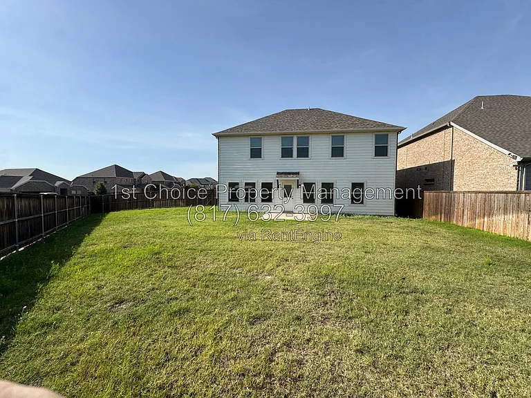 225 Lemley Dr — Photo 10