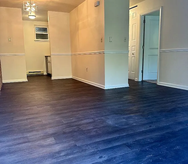 1490 New Danville Pike #B — Photo 6