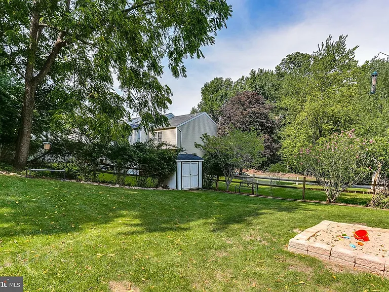 310 Kendigs Mill Rd — Photo 33