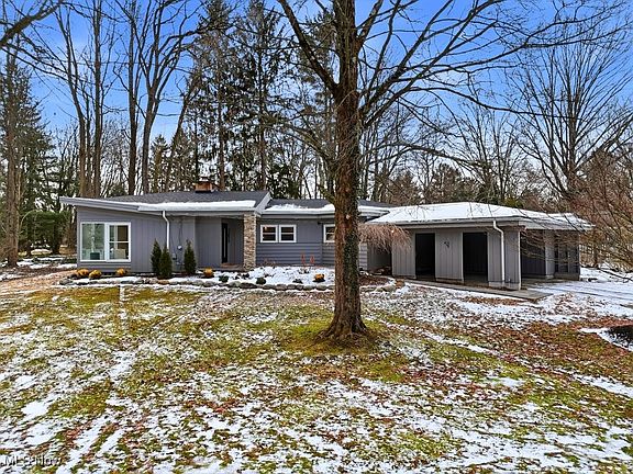 2nd image of 7771 Blackford Dr